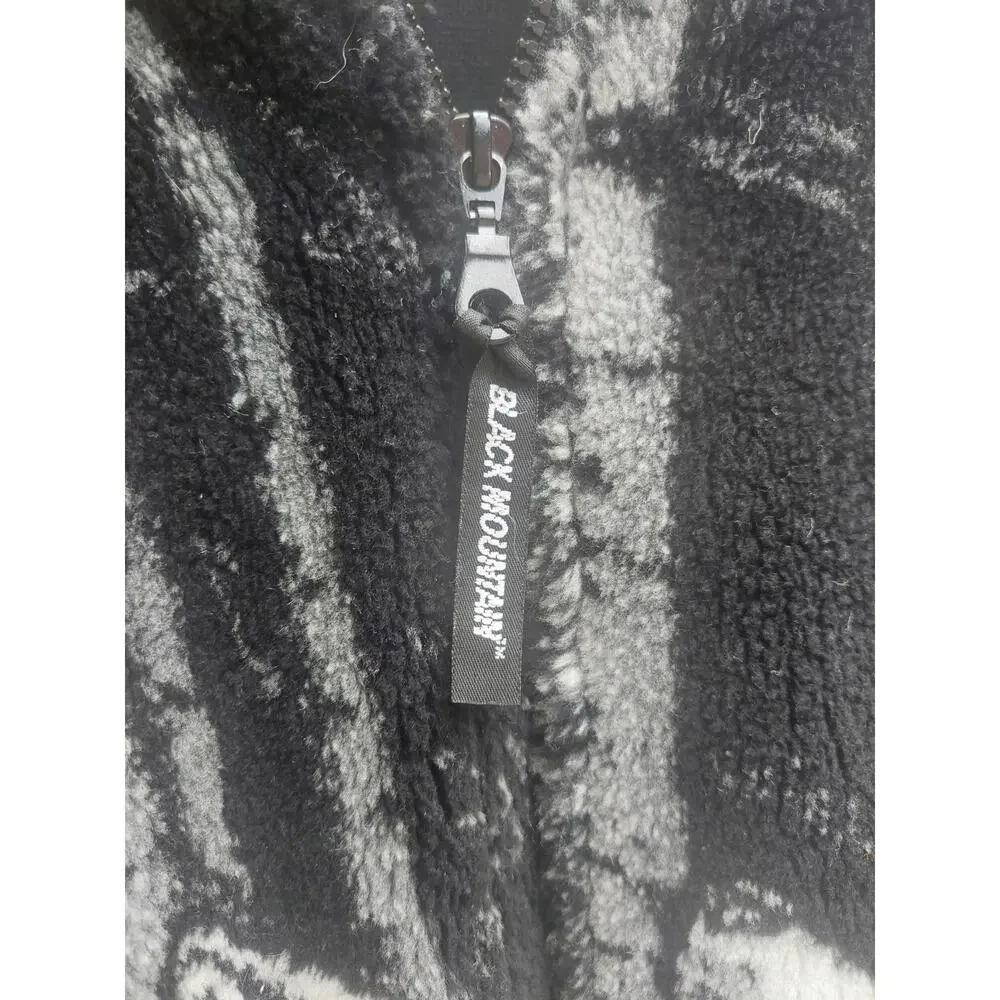 Black Mountain Wolf Fleece Jacket Black White vtg 90s Nature AOP Wolves USA L - Picture 4 of 7